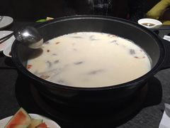 -煲宫猪肚鸡(昆山金鹰国际购物中心店)