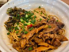 -佬钱湾仔(衣裳街店)