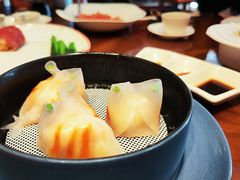 招牌金鱼虾饺-华尔道夫酒店·紫金阁