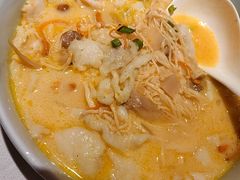 菌菇酸汤鱼-聚味坊烤鸭店(草桥店)