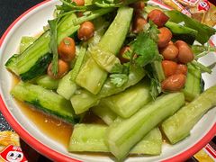 -辣尚瘾·烤鱼·新川菜(牡丹园直营店)