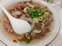 -犇逸·乐山跷脚牛肉·四川现炒(览海店)