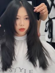 -东秀护肤造型