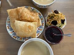 -努尔古丽奶茶