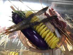 -蚝哥花姐湛江烤生蚝(美丽湾市场店)