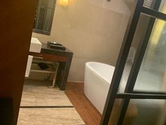 -成都瑞城名人酒店
