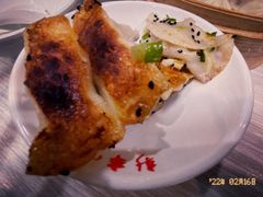 鲜肉锅贴-新丰小吃(高银街分店)