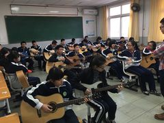 -艺桉余音琴行(火神庙分店)