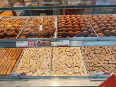 -读酥世家(松江新城地铁站店)