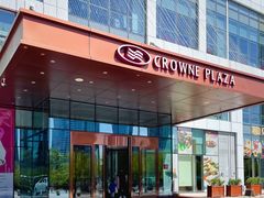 -大连星海皇冠假日酒店