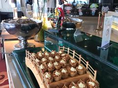 -荣誉国际酒店-云顶旋转餐厅