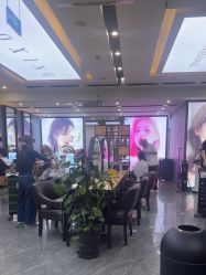 -藤野造型烫染·漂发