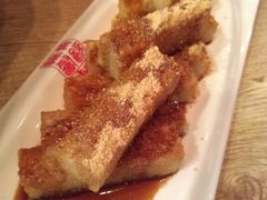 -愉肴麻辣香锅(中山路店)