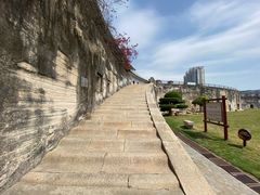 -石炮台公园