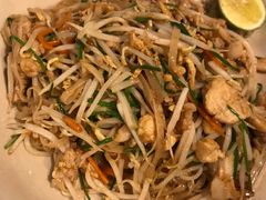 -Thai Market Restaurant( 04 Tran Quoc Toan)