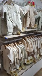 -孩子王(奥克斯广场店)