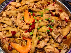 -胖哥俩肉蟹煲(万国店)