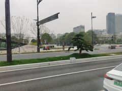 -宝龙城(杭州滨江店)