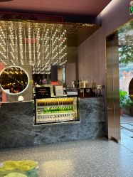 -花隐·美芙炫海菲秀皮肤管理中心