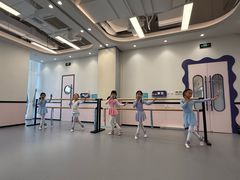 -伊叶舞蹈YEAH DANCE(LCM置汇旭辉校区)