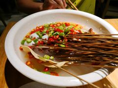 -嘉州叶婆婆钵钵鸡(建设路店)