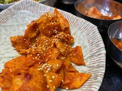 -臻牛烤肉