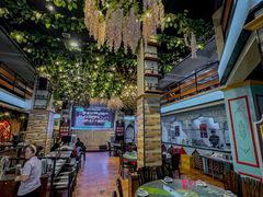 -壹号院音乐餐厅•烤全羊•新疆菜(浐灞店)
