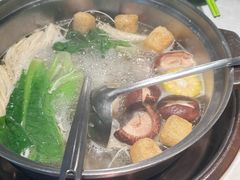 -润园四季椰子鸡火锅(欢乐海岸店)