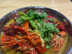 -聚汇三少·龙虾·中餐厅(莫邪路新天地店)