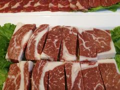 -虾弄弄海派小龙虾·牛羊蝎子火锅