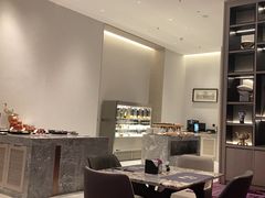 -大连星海皇冠假日酒店