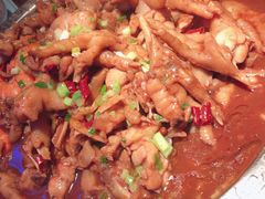牛蛙煲-胖哥俩肉蟹煲(湖滨银泰in77店)