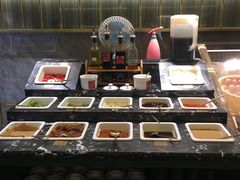 自助调料区-一绪に寿喜烧自助(世茂广场店)