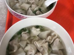 -周震馄饨