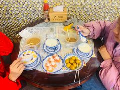 -广信牛奶甜品世家(台东店)