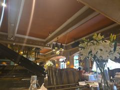-火车头法国西餐厅