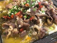 酸汤肥牛-外婆船宴餐厅·外婆喊你回家吃饭