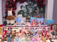 -微缤礼物(青岛海信广场店)