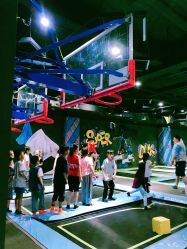 -反弹蹦床公园·亲子乐园·团建·派对(青岛融创茂店)