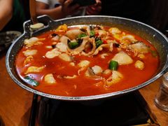 -老滇山寨•云南特色菜•地方菜•民族风情歌舞表演(金碧店)