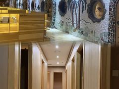 -碧中海汤泉汗蒸酒店