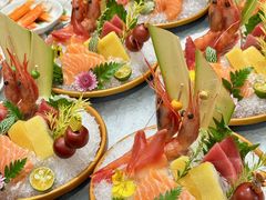 -雍容荟活帝王蟹活龙虾自助(苏宁旗舰店)