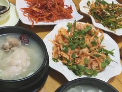 -长寿参鸡汤(朝韩风情街店)