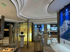 -亨吉利世界名表中心(华润万象城店)