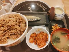 -食其家·牛丼咖喱(宜山路贝岭店)
