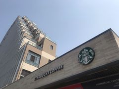 -星巴克(苏州昆山花桥游站店)
