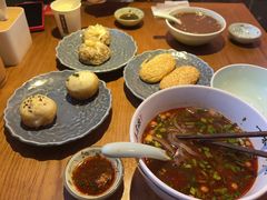 -鑫震源·苏式大虾生煎(山塘街店)