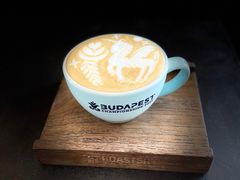 -Roast8ry Coffee Lab