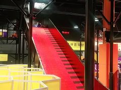 -Tenker Club弹刻极限主题公园 · 蹦床 · 团建 · 生日派对(大关店)