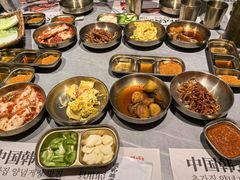 -草家酱蟹炭火烤肉店(珲春南路一店)